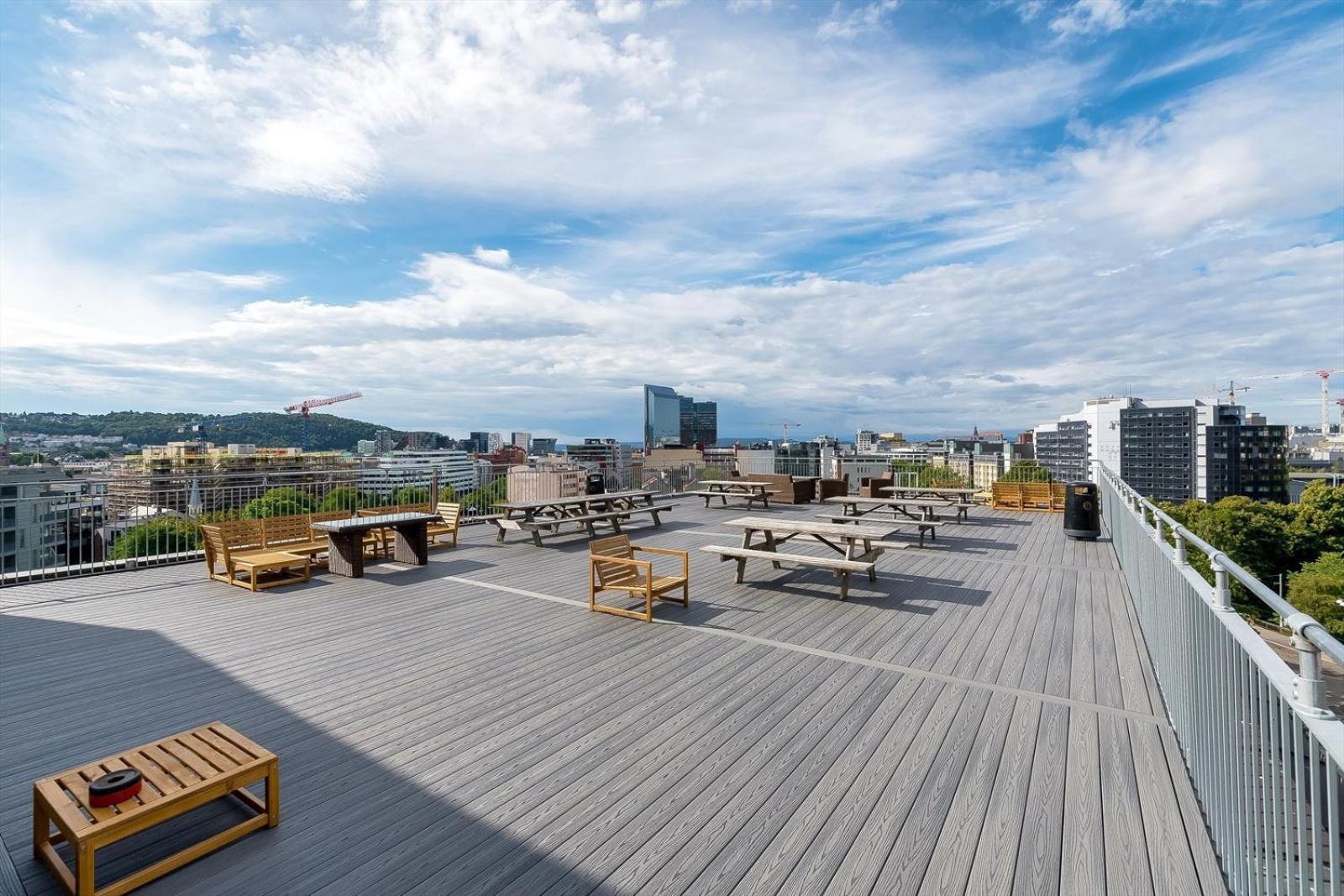 **modern ***central ***rooftop *** You'll Love It Affittacamere